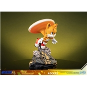 SONIC THE HEDGEHOG 2 - TAILS STANDOFF 31.5CM RESINE